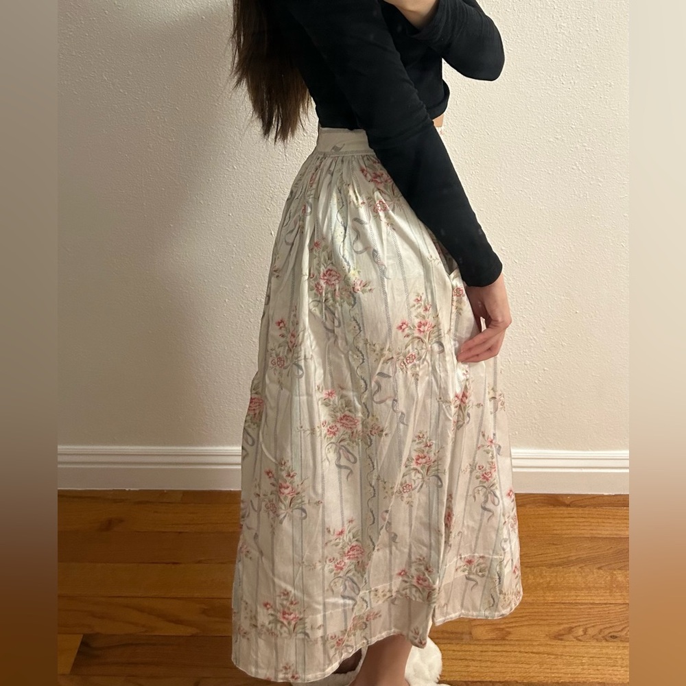 Vintage Floral Bow Maxi Skirt